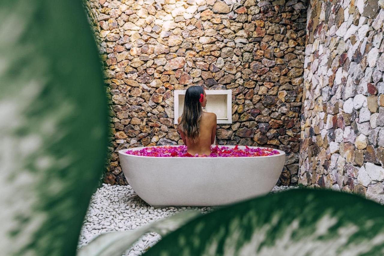 Hotel Segara Lombok Selong Belanak Exterior foto