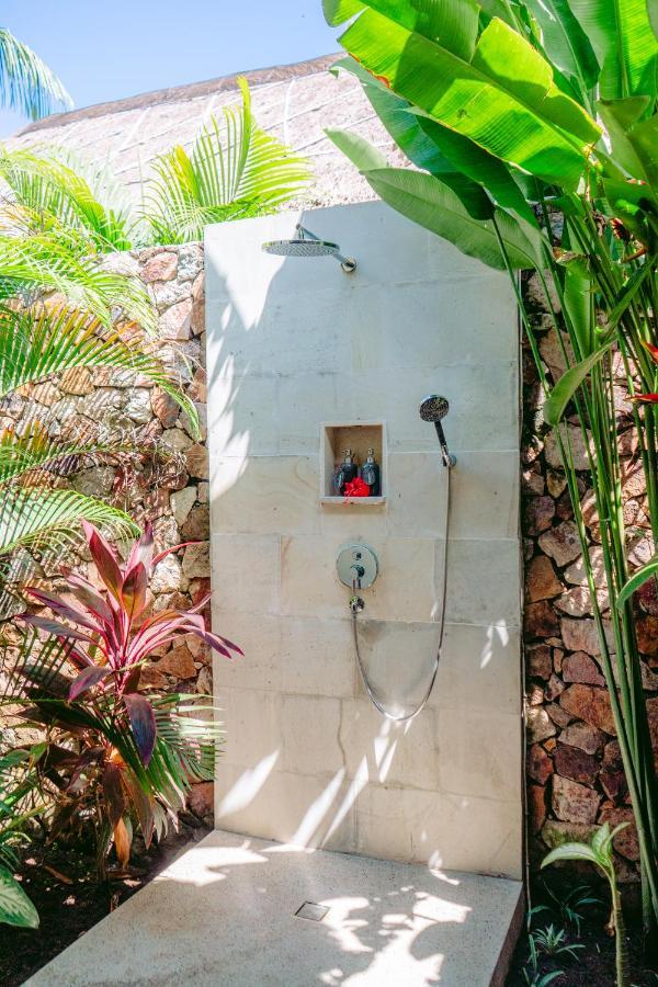 Hotel Segara Lombok Selong Belanak Exterior foto