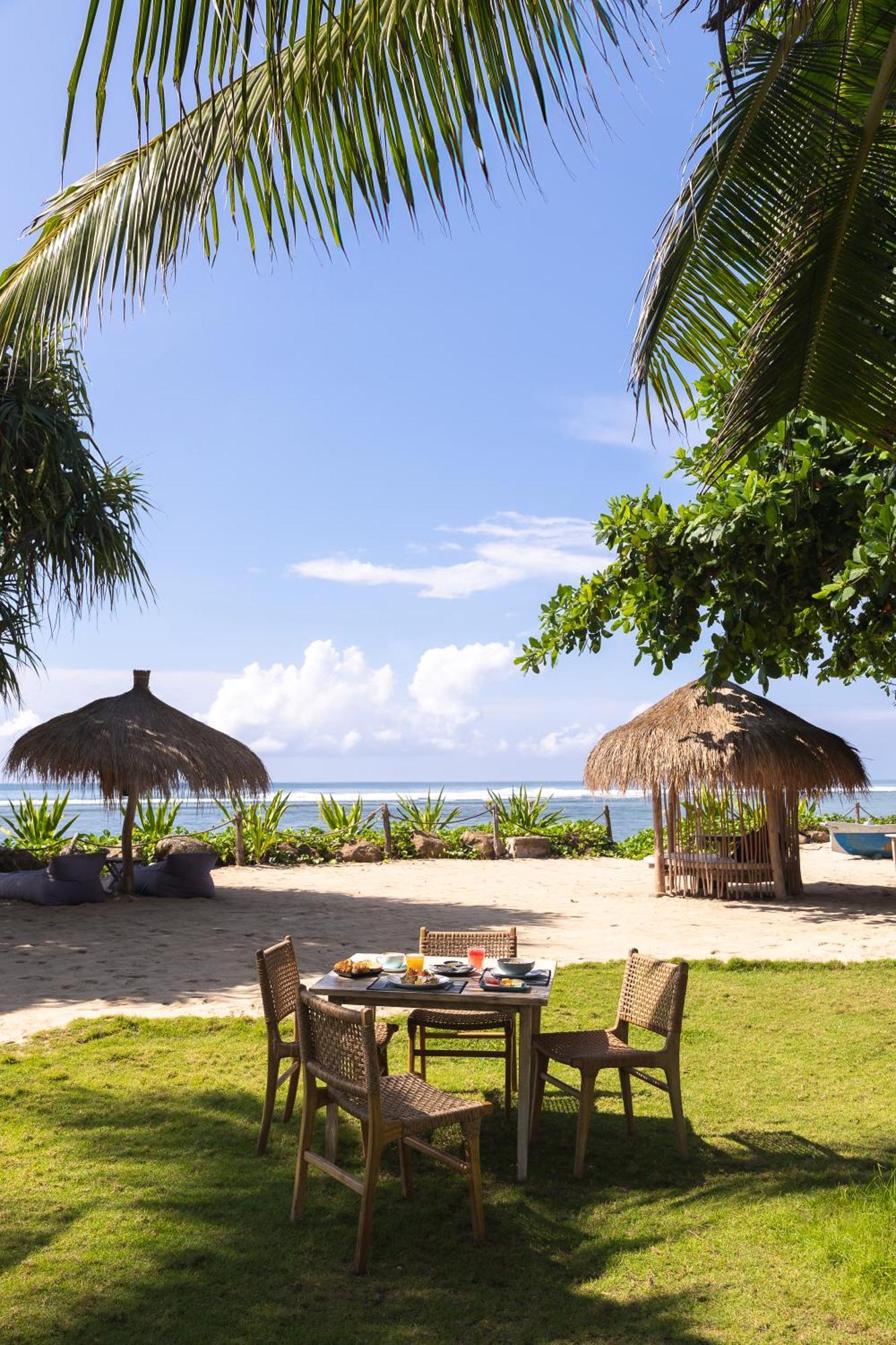 Hotel Segara Lombok Selong Belanak Exterior foto
